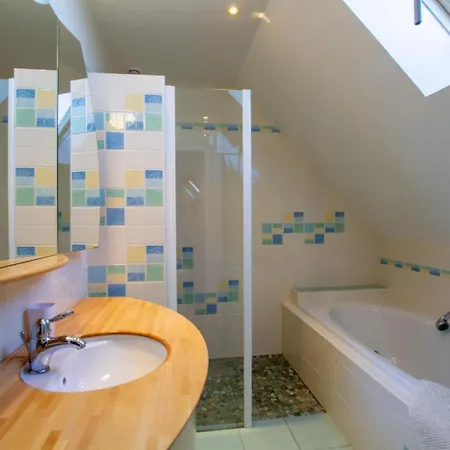 Holiday home Aux Charmes D'angely Naussannes