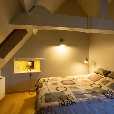 Aux Charmes D'angely Holiday home *