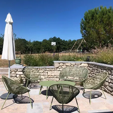 Tatil Evi Aux Charmes D'angely