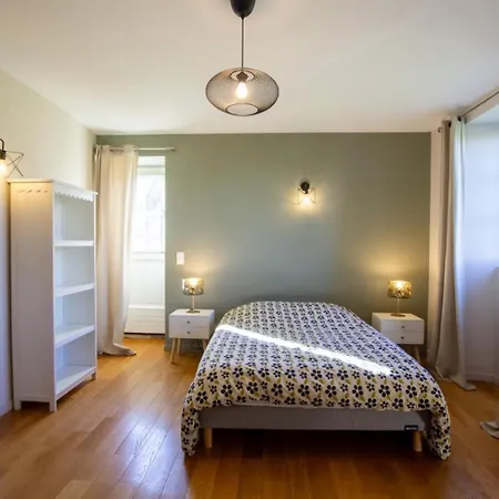 Holiday home Aux Charmes D'angely *