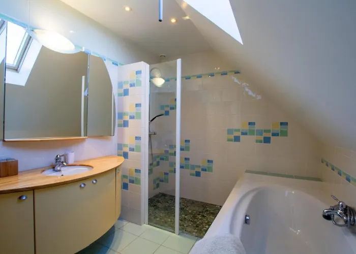 Aux Charmes D'angely * Naussannes